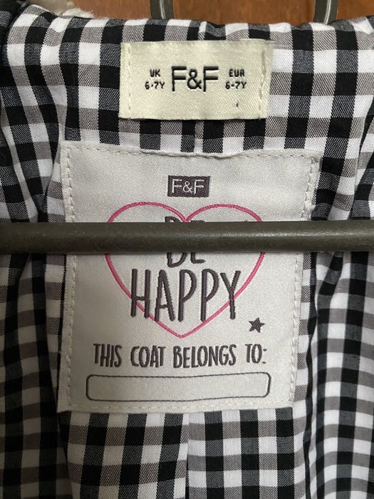 Шубка деми для девочки на 6-7 лет