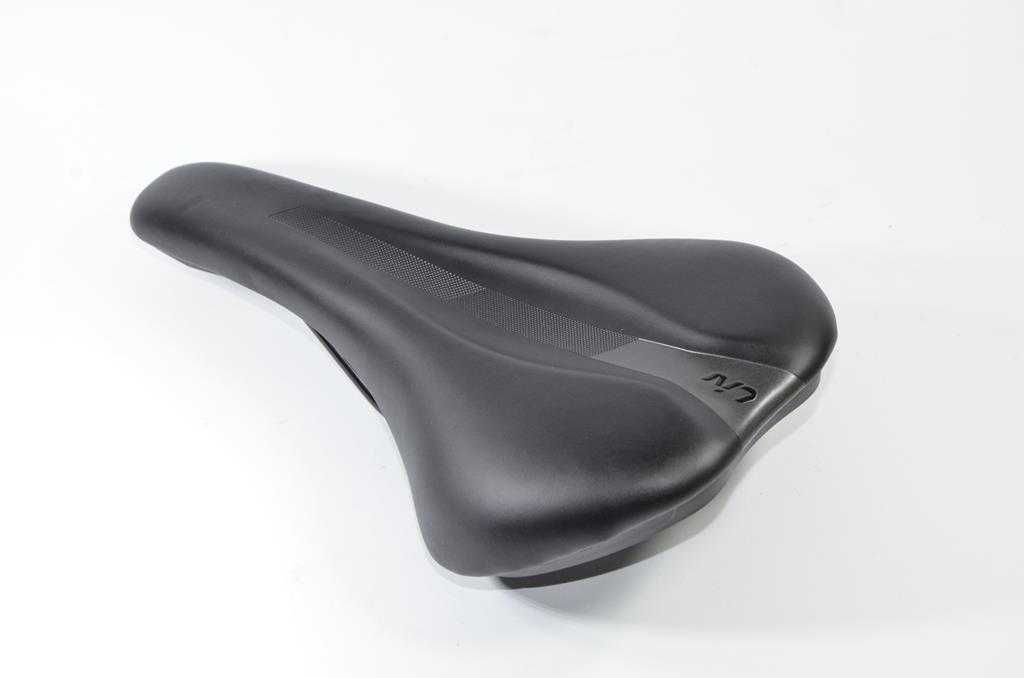 Siodełko rowerowe Giant LIV 265 x 140 mm 293 g szosa mtb czarne