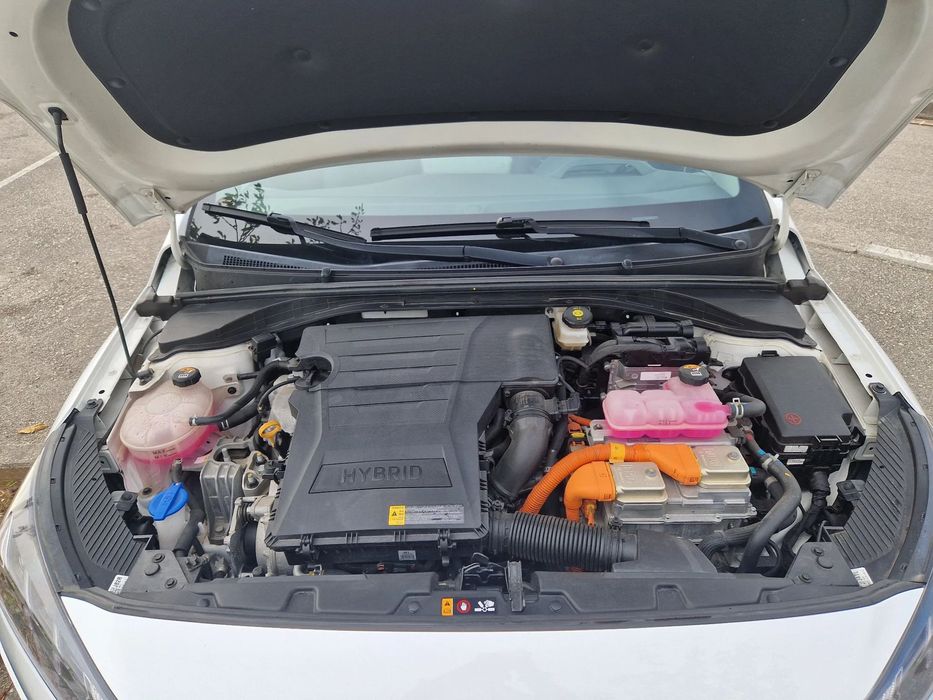 Hyundai Ioniq 1.6 GDI HEV