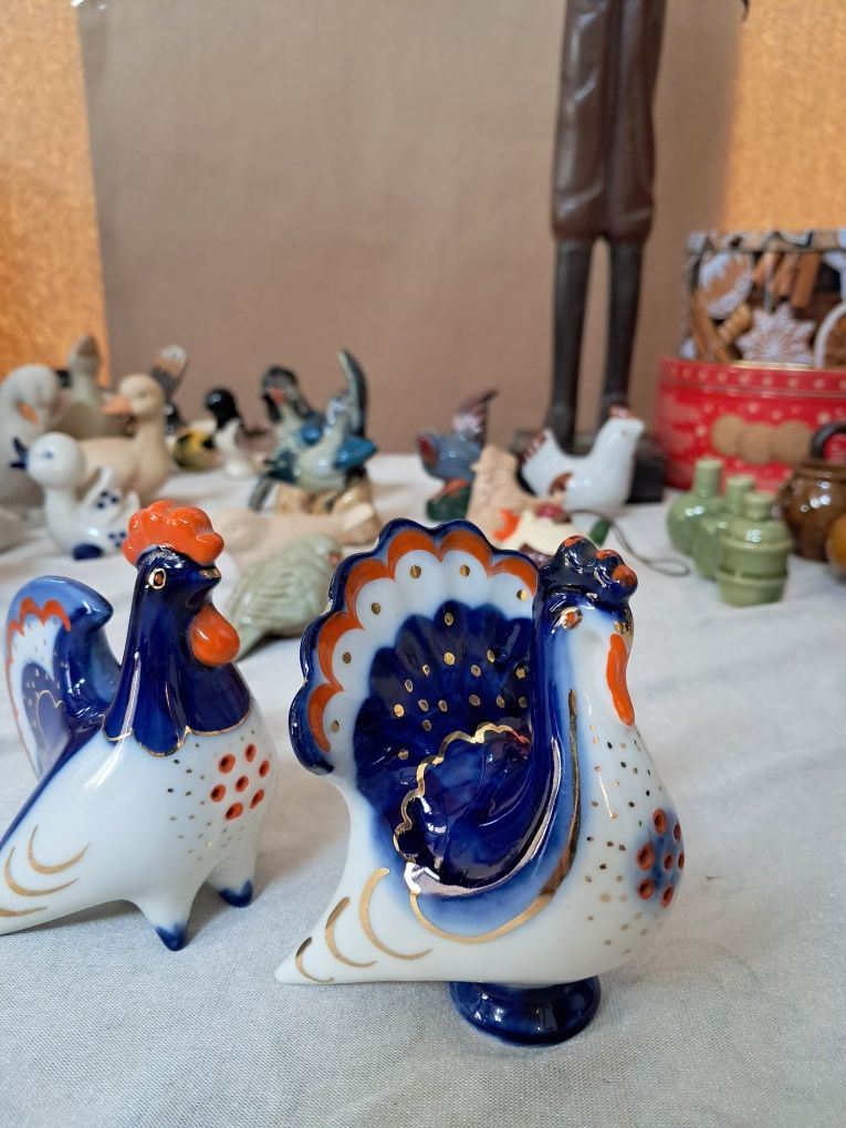Łomonosow Ussr kura,kogut figurka z porcelany

Tylko przedmiot