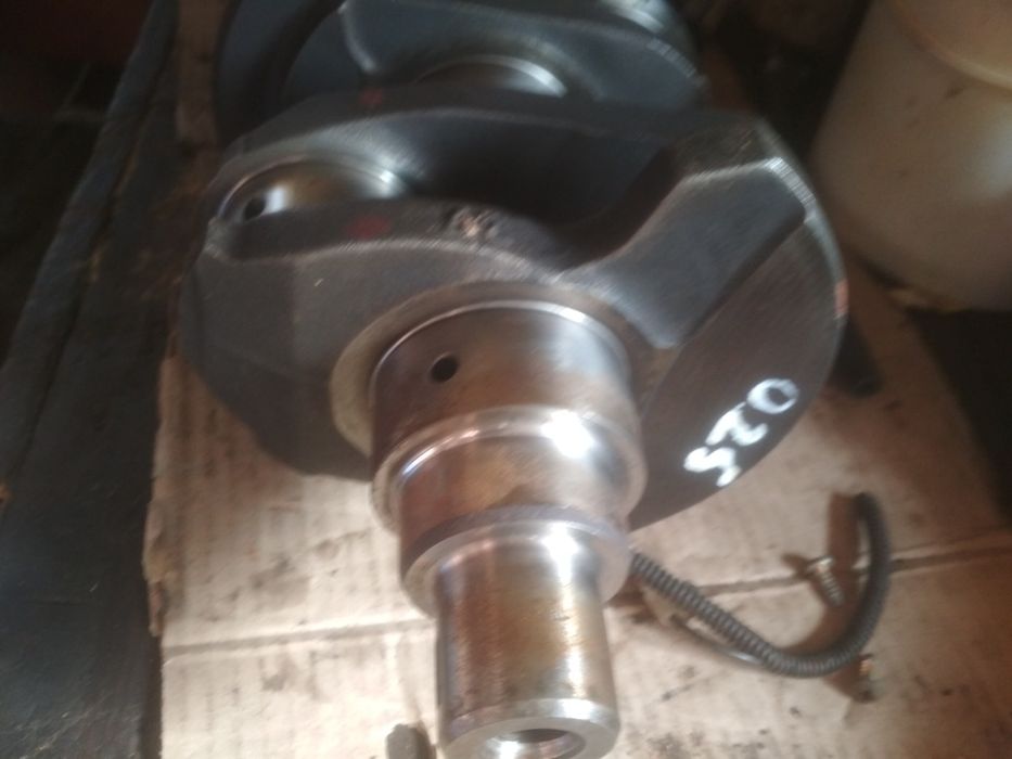 Двигателя ГБЦ  Рено 21 -25 бензин 1.7-2.2 та дизель 2.1