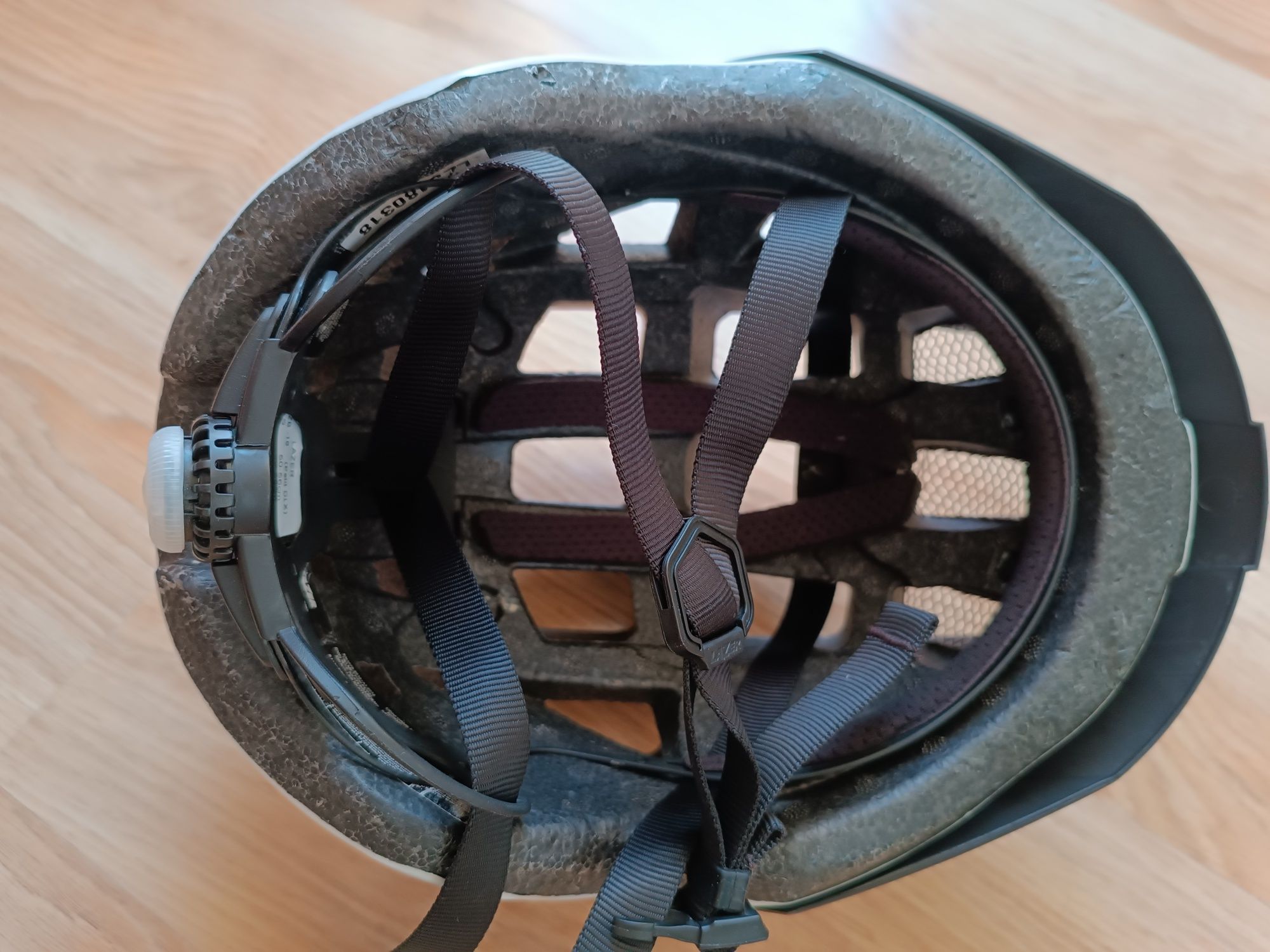Kask Lazer Petit DLX 50-56