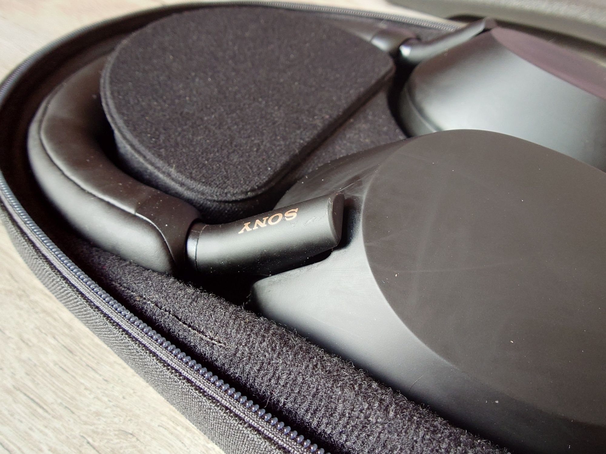 Sony WH-1000XM5 бездротові навушники