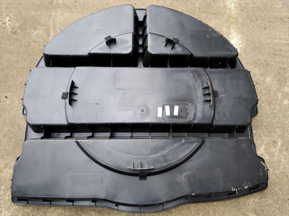 Schowek/organizer na koło zapasowe do kia venga,hyundai ix20 -oryginał