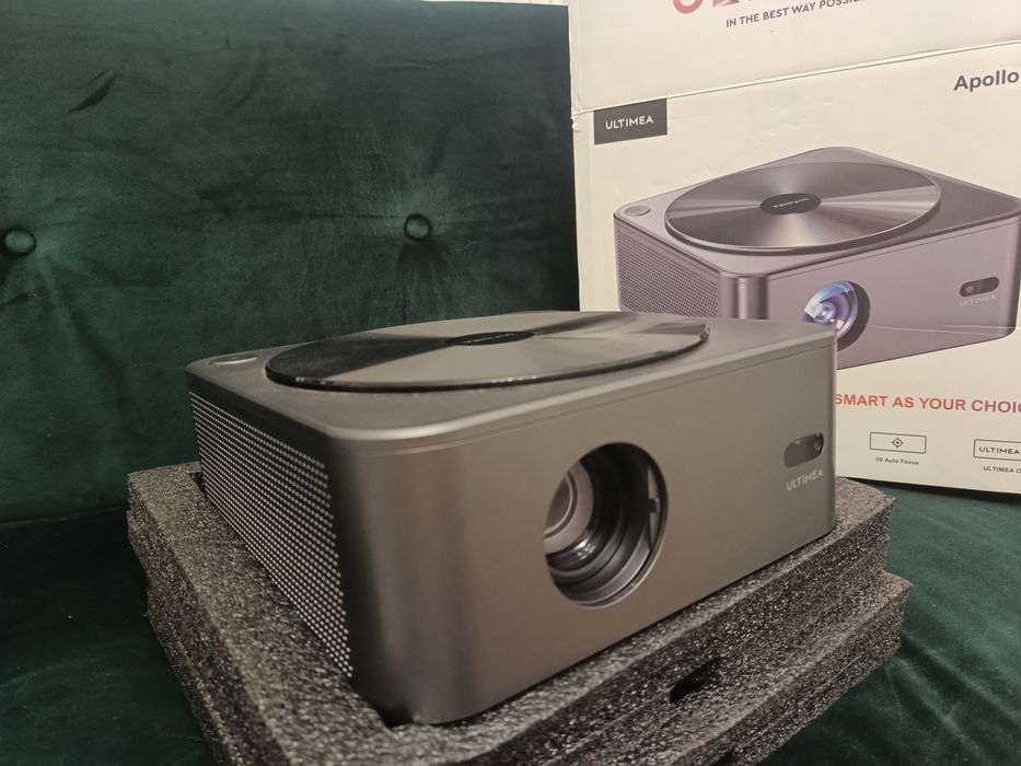 Projektor Ultimea Apollo P40