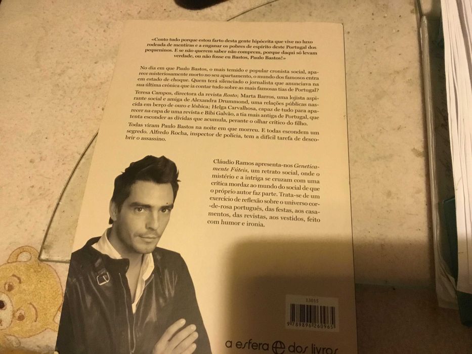 Livro Geneticamente Fúteis