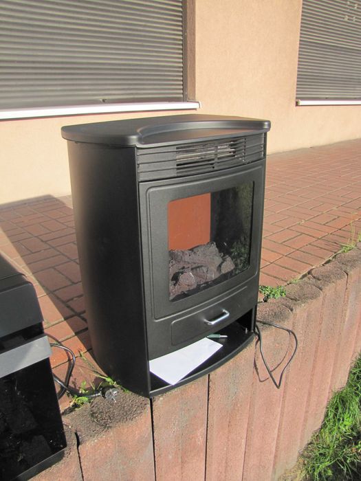 Kominek elektryczny 1900W Klarstein Bormio termostat LED pilot NOWY