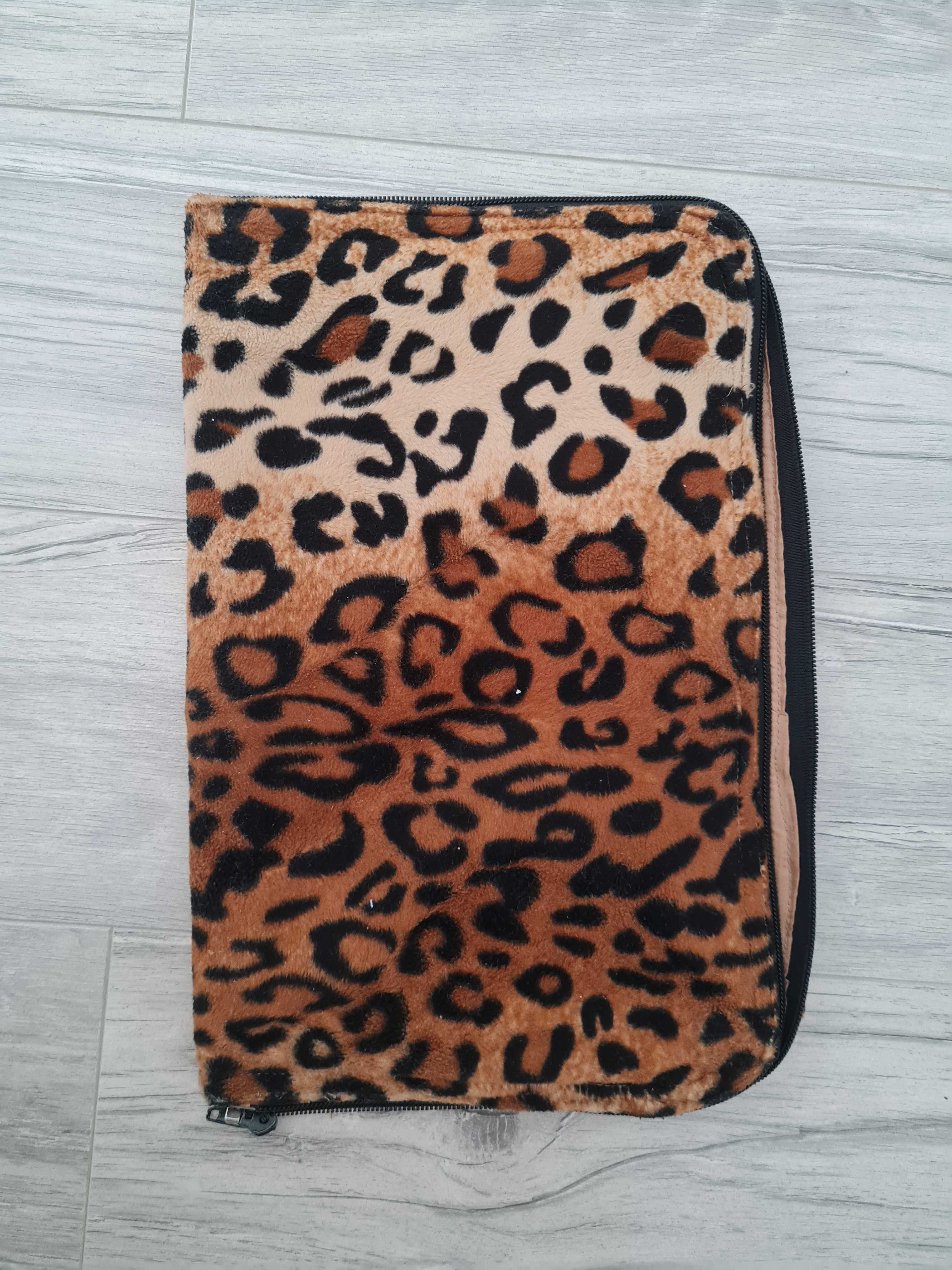 Etui do laptopa do 14"