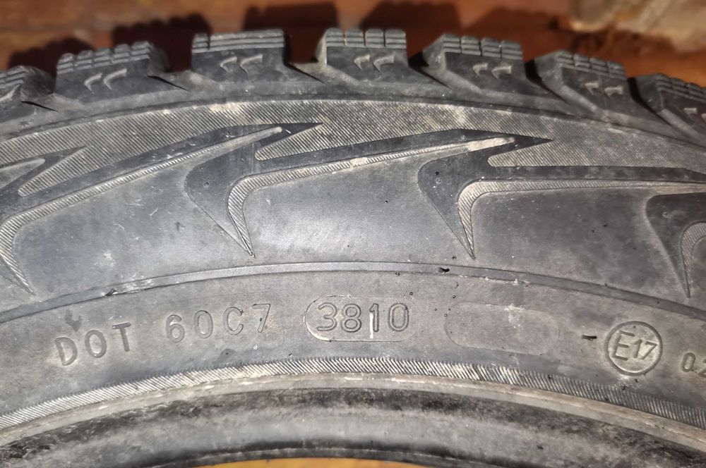 Зимняя шина 225/55 R17, Nokian Hakkapeliitta 5 XL шип M+S