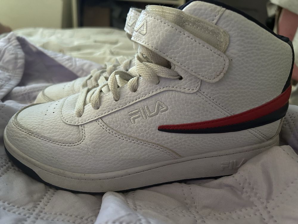 Tenis da Fila número 39