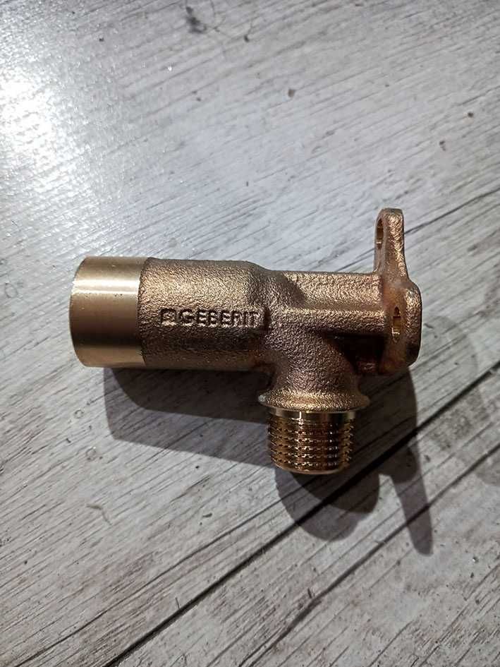 Geberit Mepla kolano z łapą 1/2 73 mm