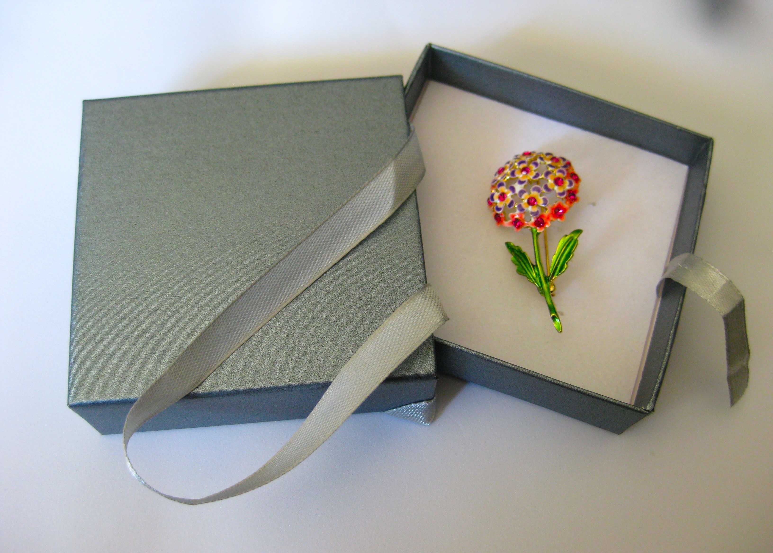 Prenda para Madrinha: Alfinete / Broche / Pregadeira Hortensia NOVO