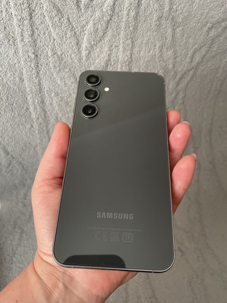 Продам samsung s23 FE