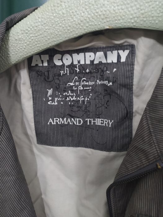 2 casacos XL para venda