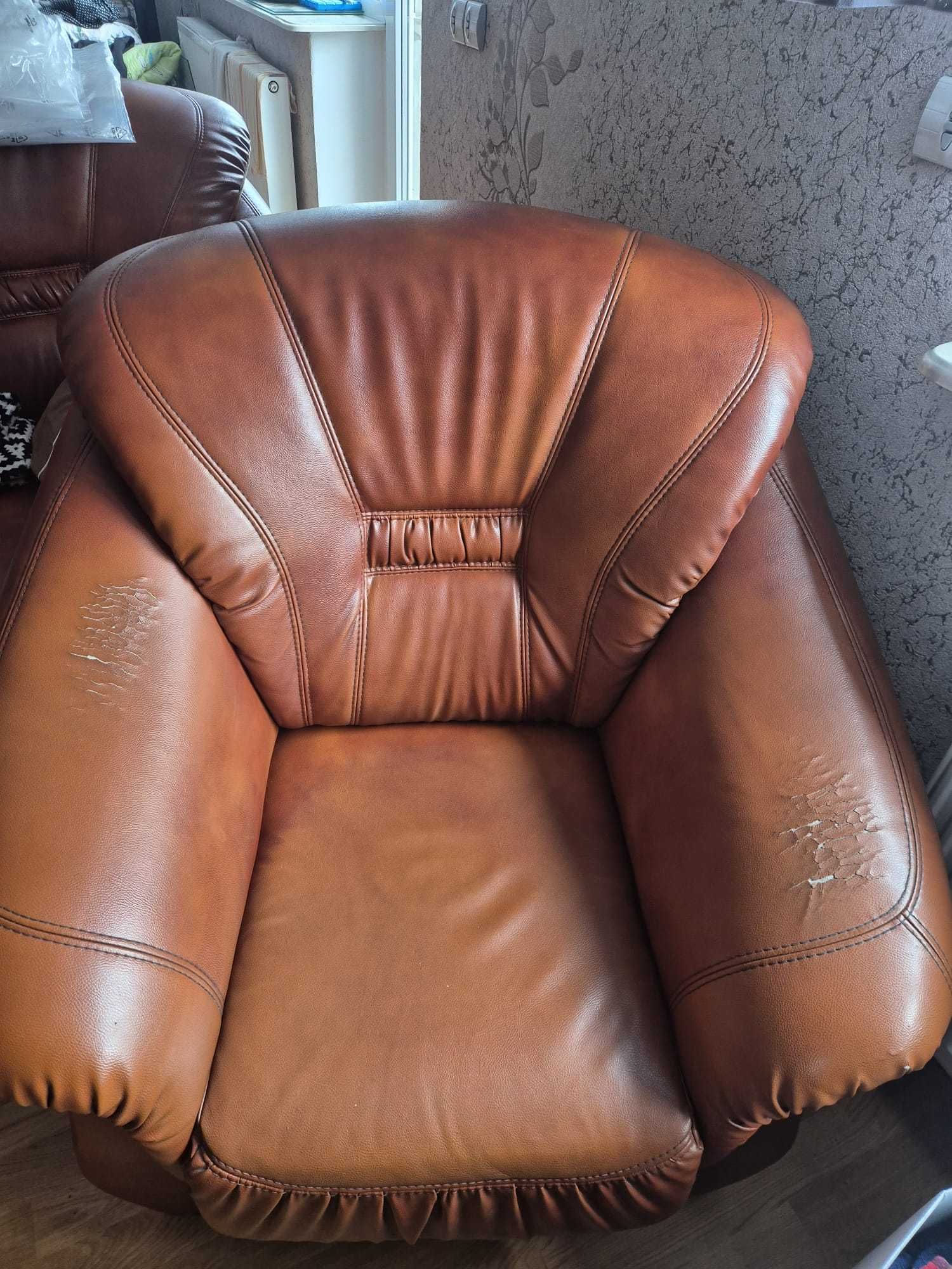 Komplet wypoczynkowy ze stolikiem