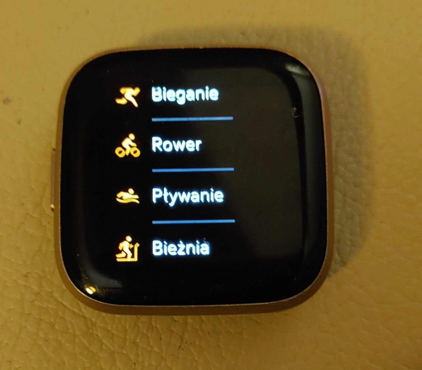 Fitbit Versa2 tętno, płatności zbliżeniowe ,jakość snu.