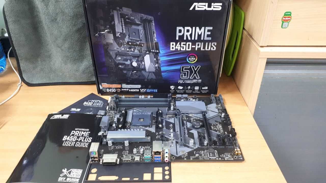 Материнська плата Asus Prime B450-PLUS