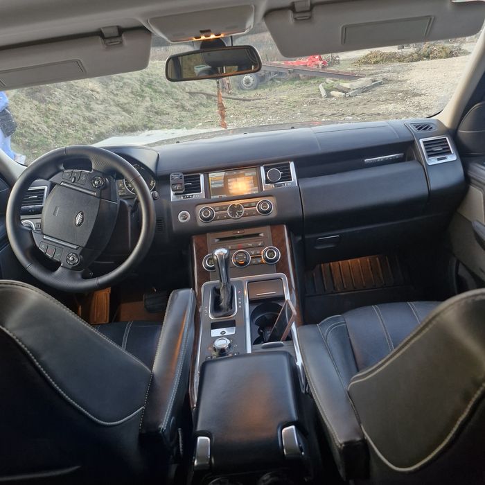 Range Rover SPORT HSE 300hp