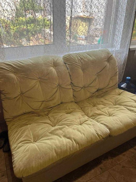 Продам диван угловой