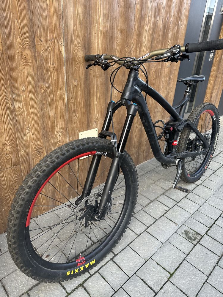 NS Snabb czarny fox xtr