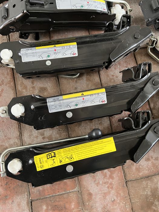 Домкрат Volkswagen Skoda Audi Seat Оригінал