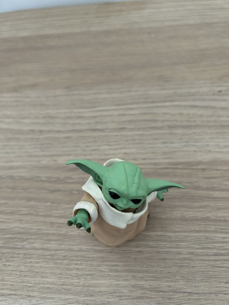 Figura baby yoda star wars