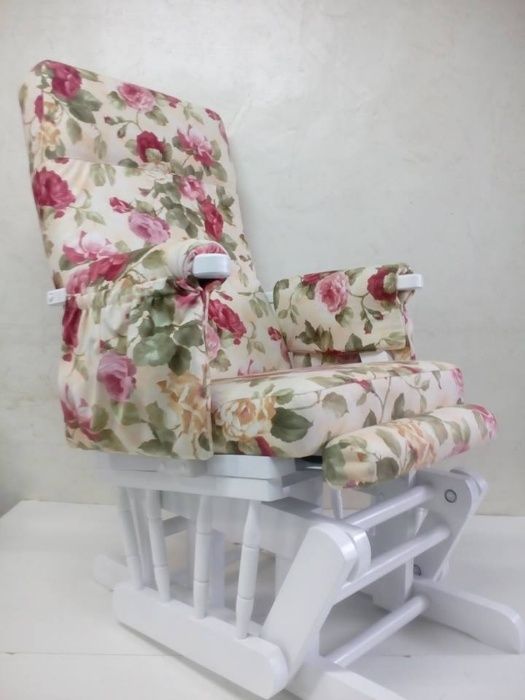 Fotel bujany , angielskie róże , na prezent