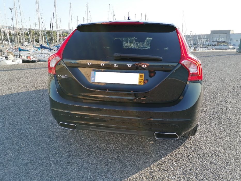 Volvo V60 D4 190cv