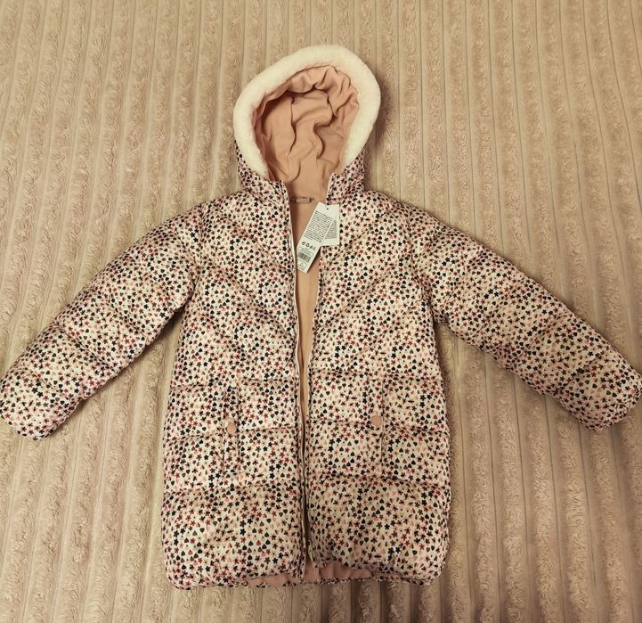 Дуже красиві речі на дівчинку у гарному стані + подарунок