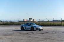 Porsche Cayman GT4