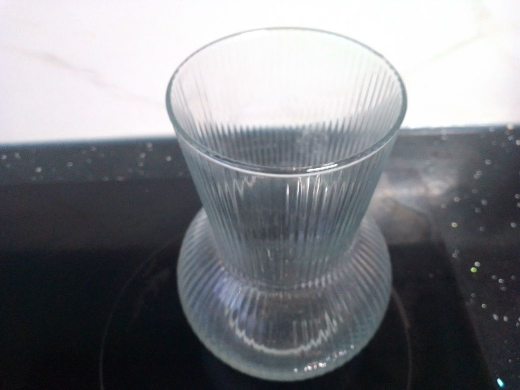 Vasos novos pequenos