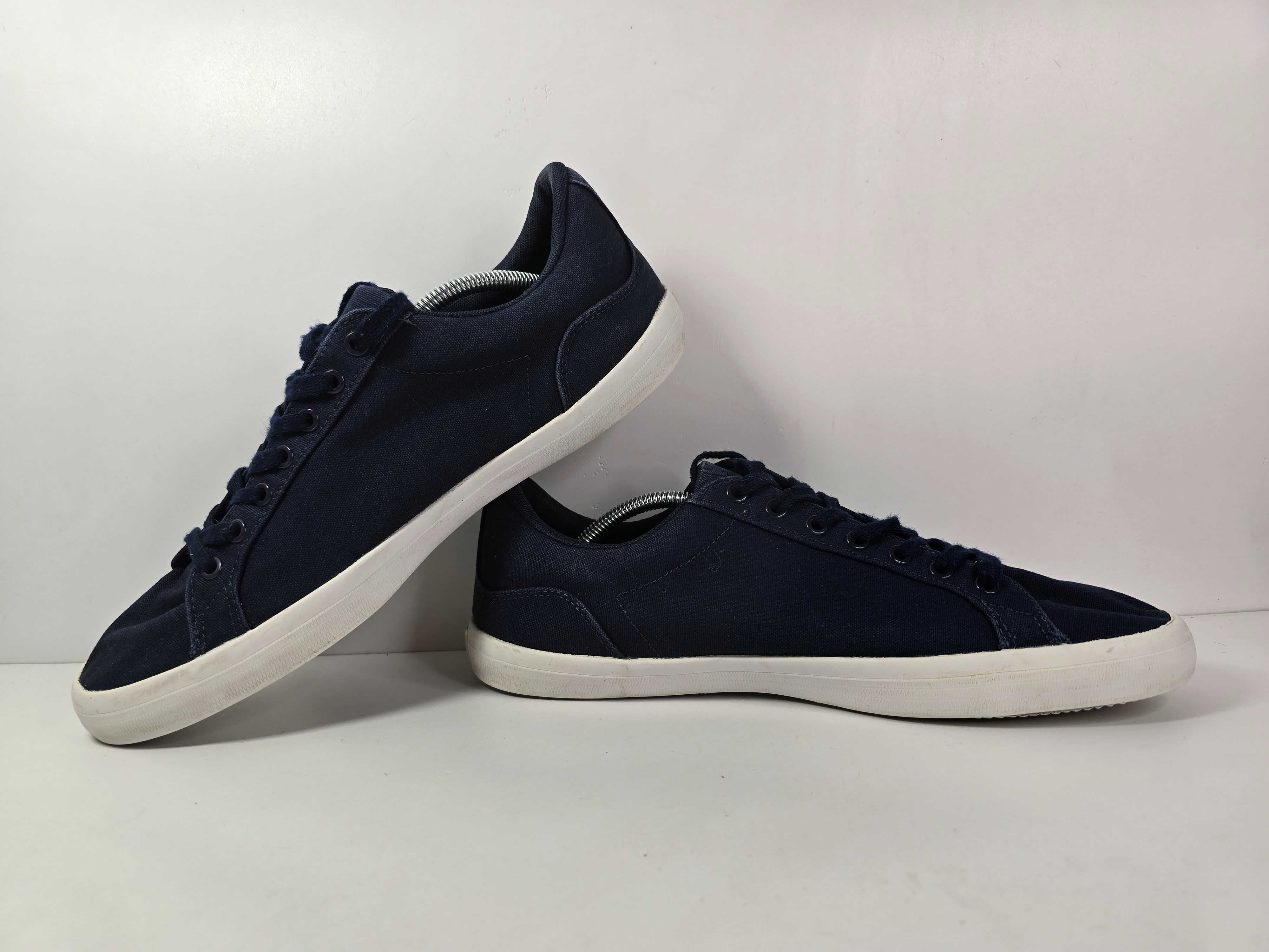 Lacoste Lerond 43