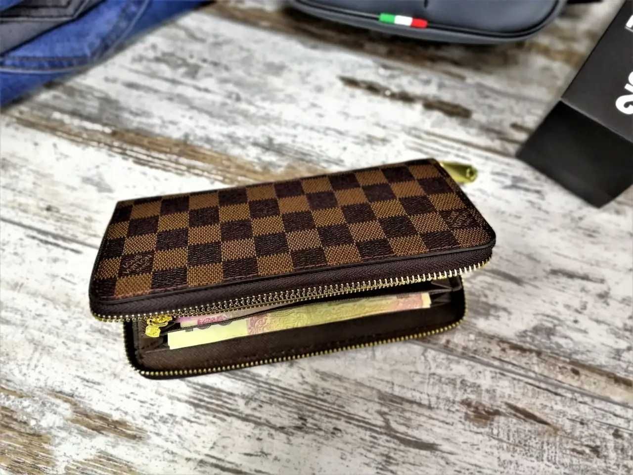 Кошелек,клатч,визитница Луи Виттон Louis Vuitton