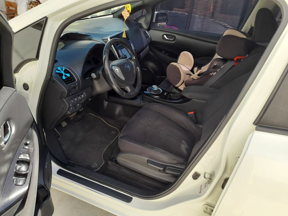 Нісан ліф Texna 24kv. Nissan Leaf. Zero Emission
