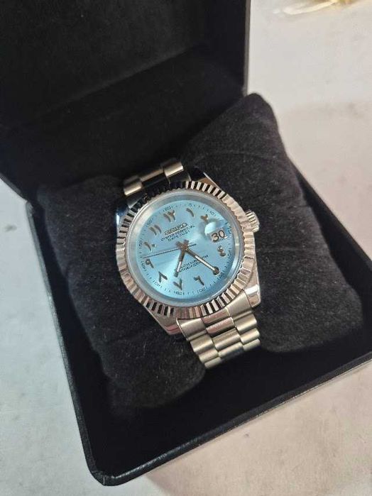 Zegarek SeikoMod - Arabic numerals, Ice blue (automat) + pudełko