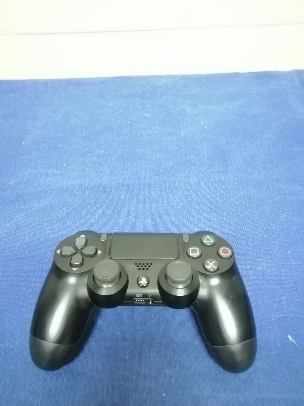 PS4 Slim 1 Tb usada