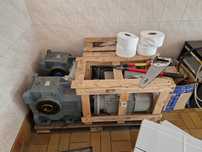 Przekładnia walcowo-stożkowa DKAB 90 + silnik AC 7,5kW (2 zestawy)