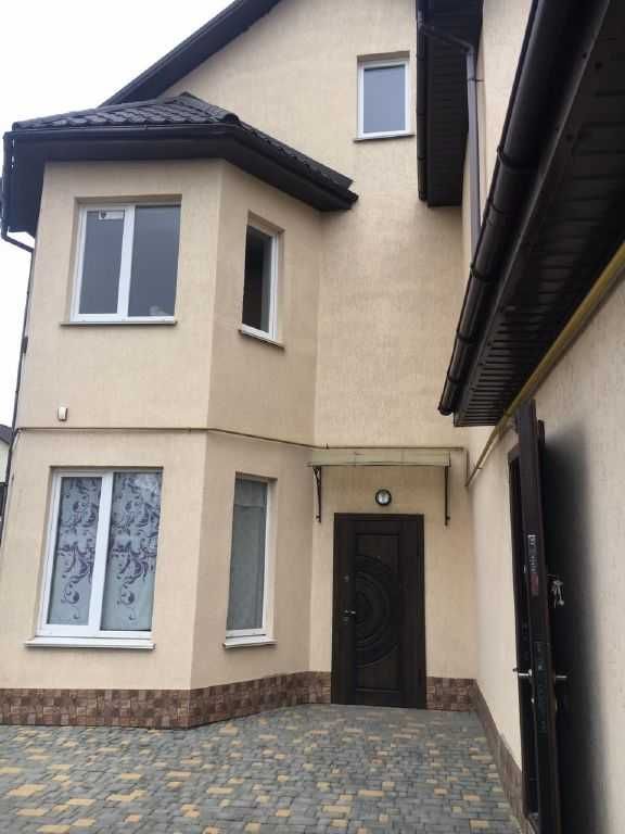 Продажа дома в центре Червоного хутора.