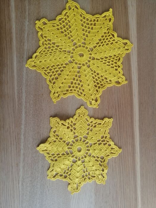 Serwetki 2 szt robione na szydełku