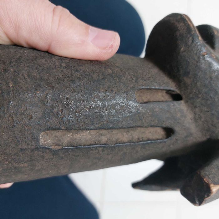 Estatueta Africana Fang relicário