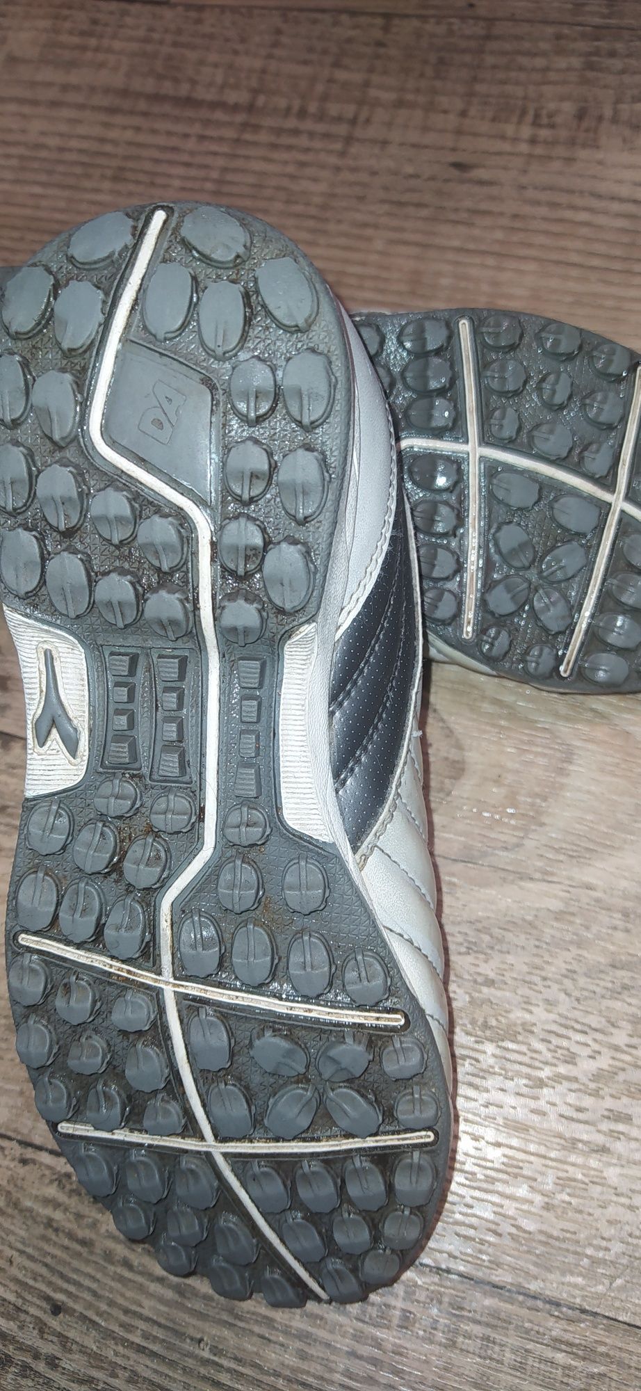 Buty dla dziewczynki
