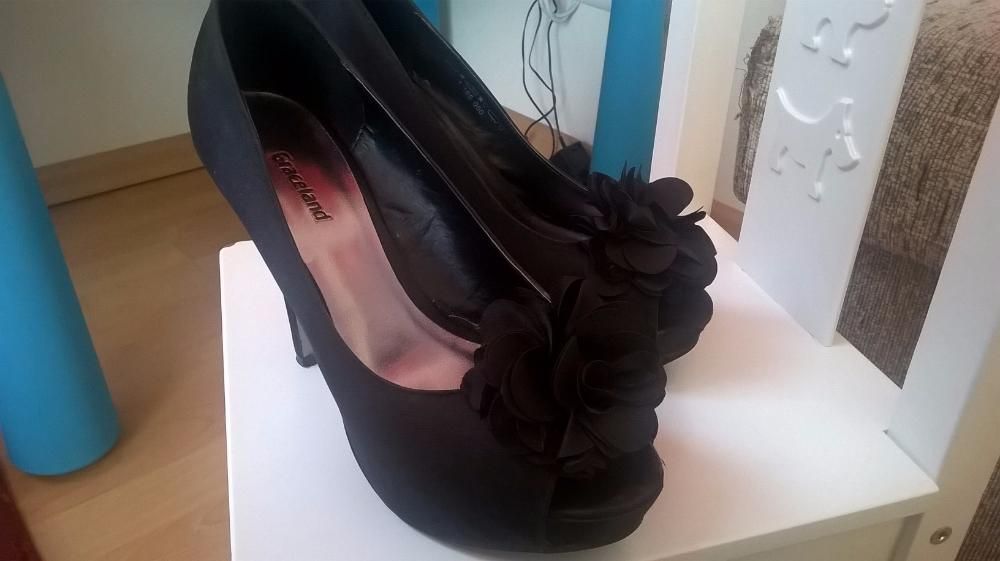 Buty czółenka peep toe rozm. 36