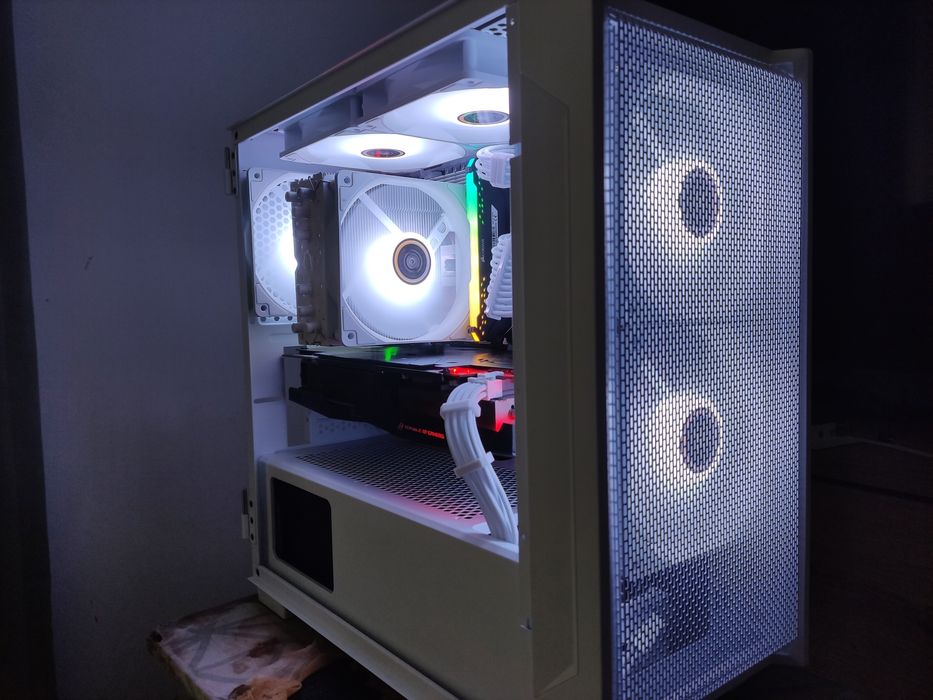 Komputer do gier Xeon 2695v3 Strix RX 580 8gb 16 GB ramu