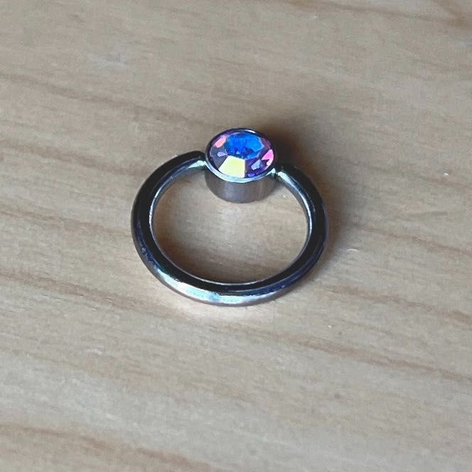 Kolczyki biżuteria piercing tytan kółko kryształek 1,2 8 ring titanium
