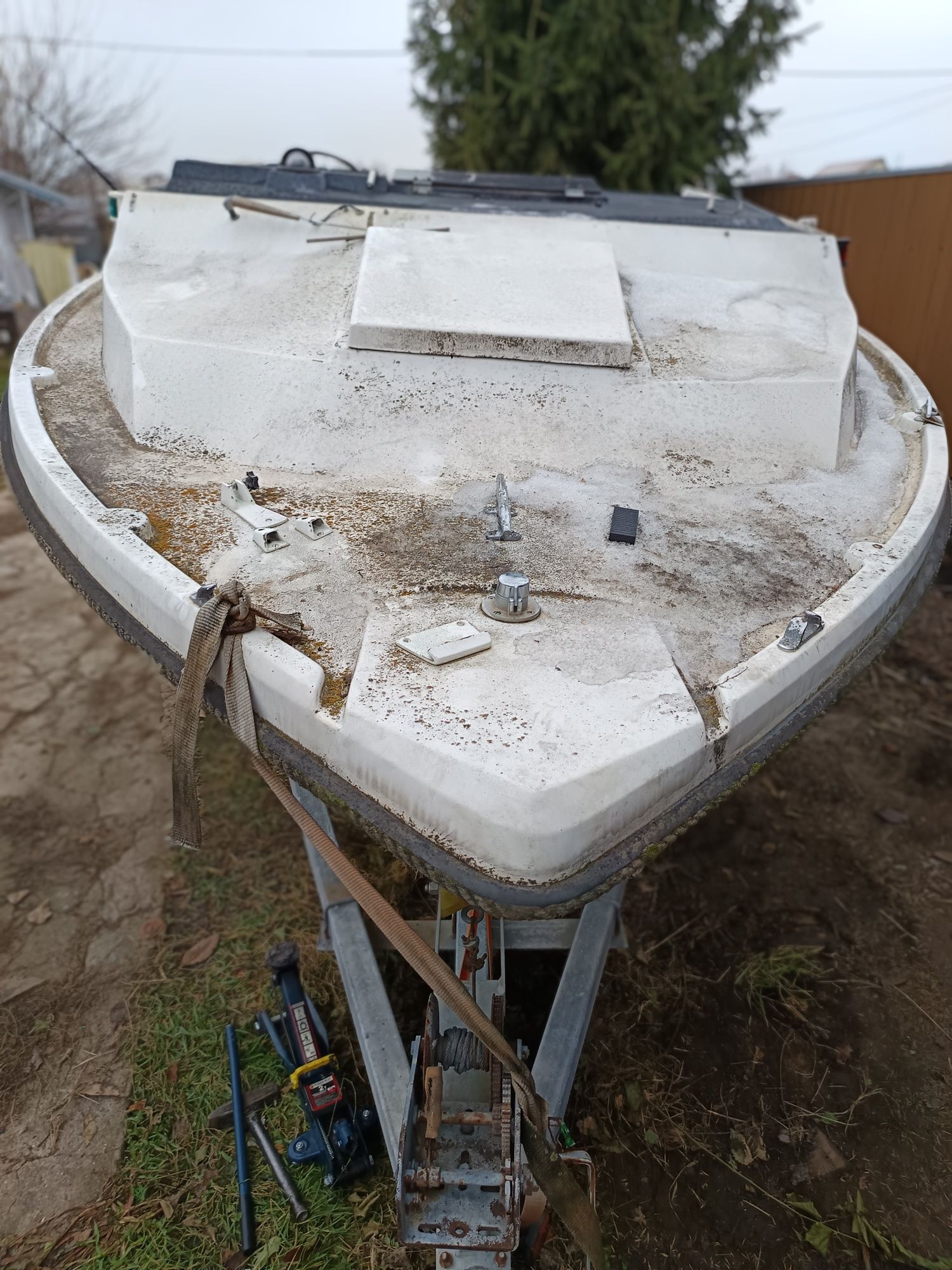 Катер Bayliner каютный