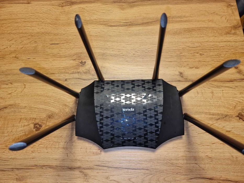 Router / AP  Tenda ac21 Access Point --- 4szt
