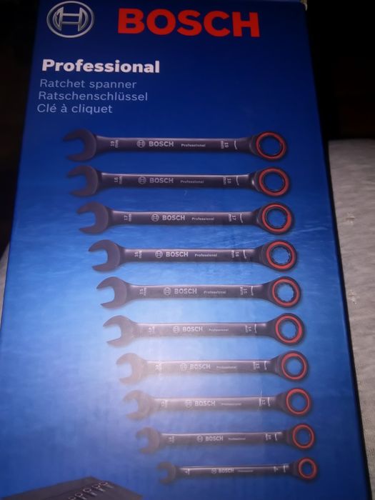 Zestaw kluczy grzechotkowych Bosch professional, nowe.