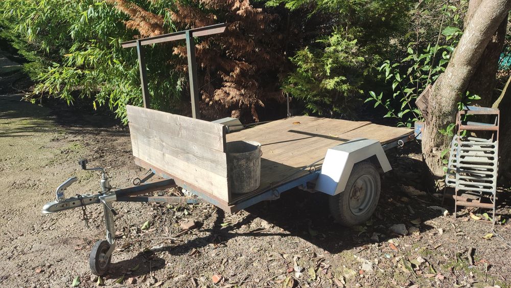 Atrelado 350kg, eixo reforçado, molas