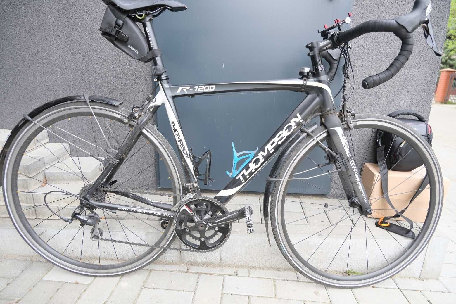 Belgijski rower szosowy Thopson R7200