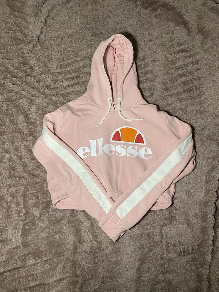 Кофта ellesse.